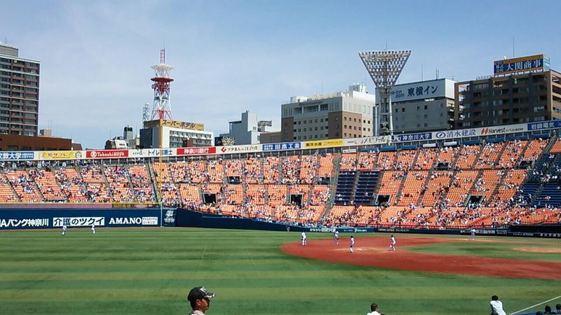 横浜スタジアム